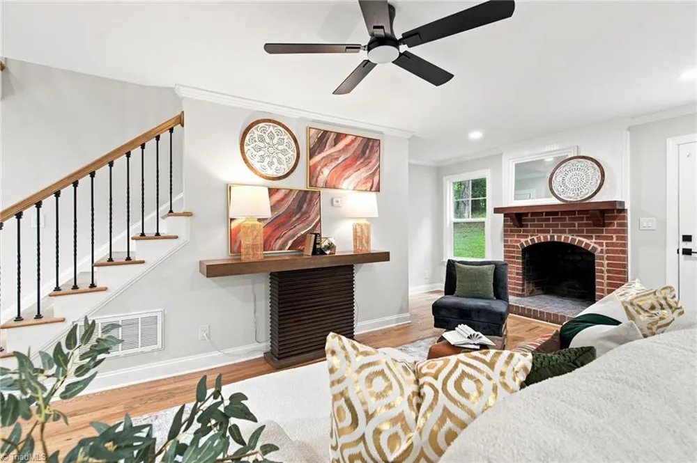 2102 Jareds Pond Road Pleasant Garden, NC 27313