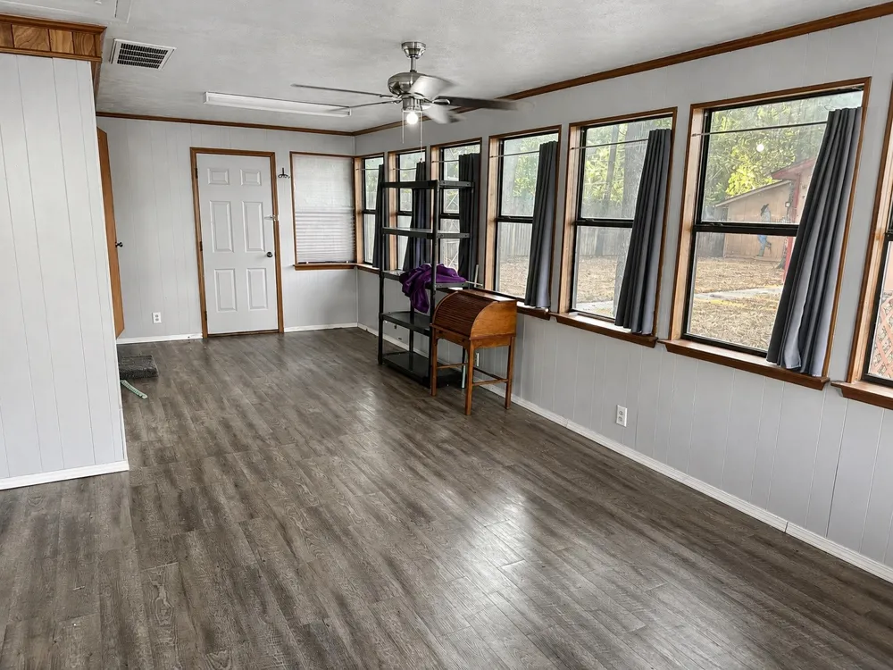 801 Paula Street Kennedale, TX 76060