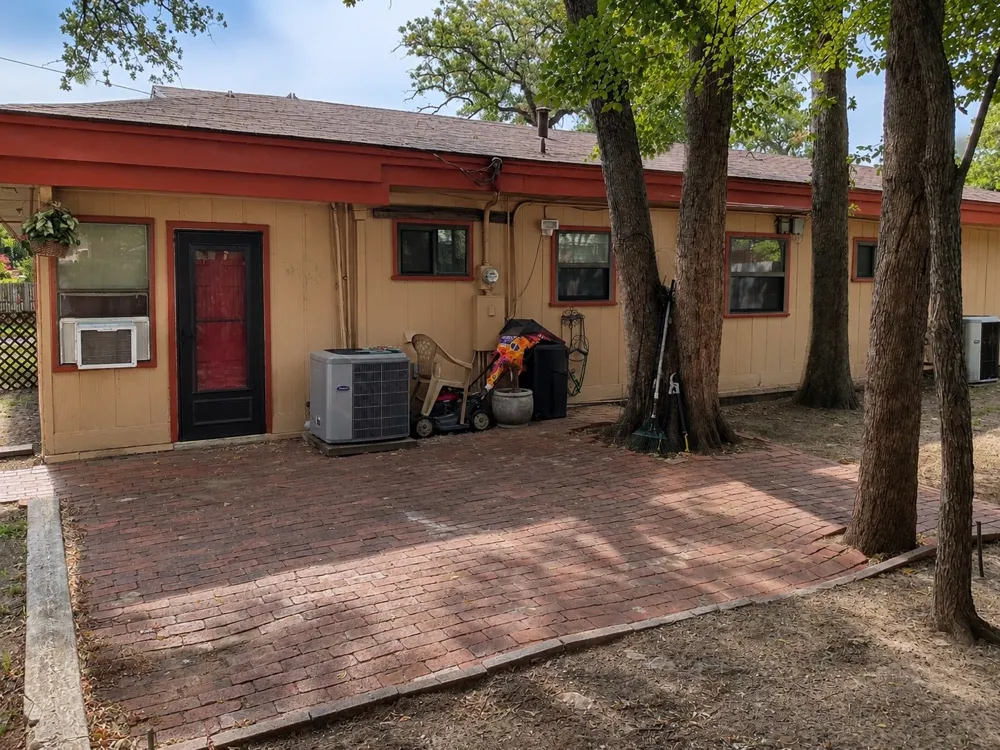 801 Paula Street Kennedale, TX 76060