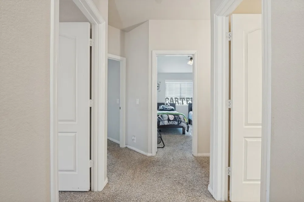 1903 Maplewood Drive Glenn Heights, TX 75154