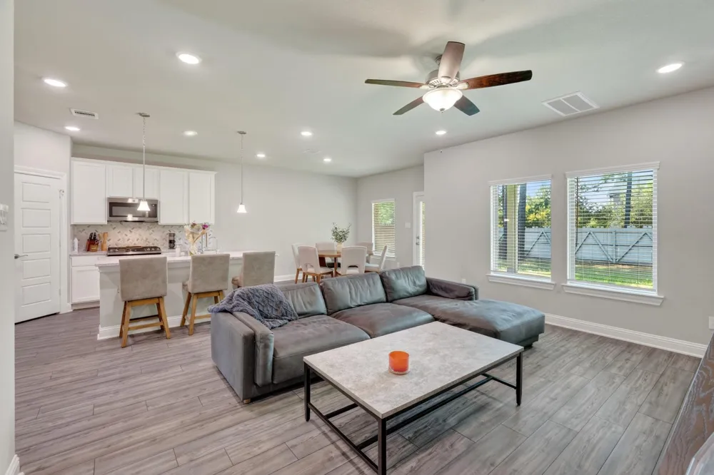 17104 Coneflower Pl Conroe, TX 77385