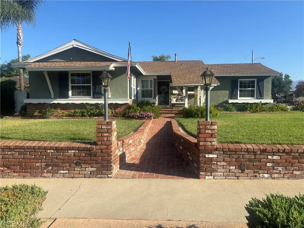 971 E Wanamaker Drive Covina, CA 91724