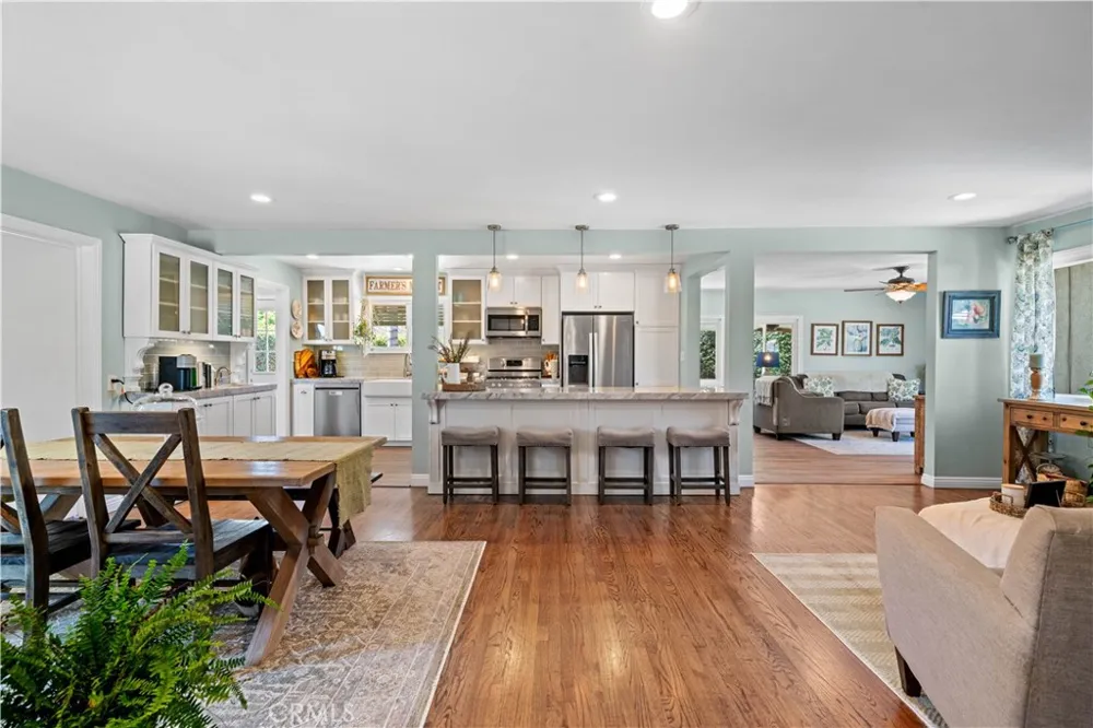 971 E Wanamaker Drive Covina, CA 91724