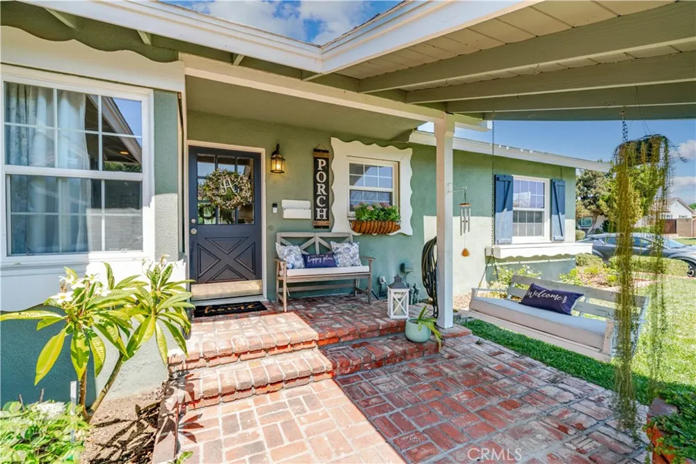 971 E Wanamaker Drive Covina, CA 91724