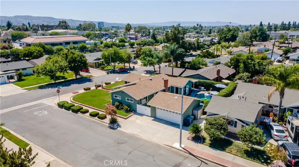 971 E Wanamaker Drive Covina, CA 91724