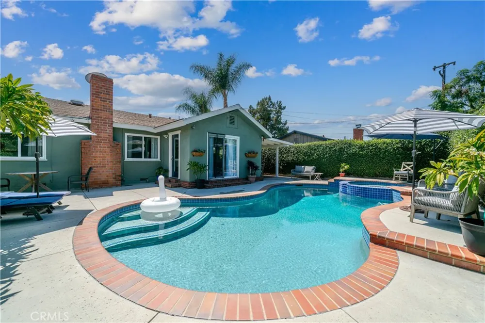 971 E Wanamaker Drive Covina, CA 91724