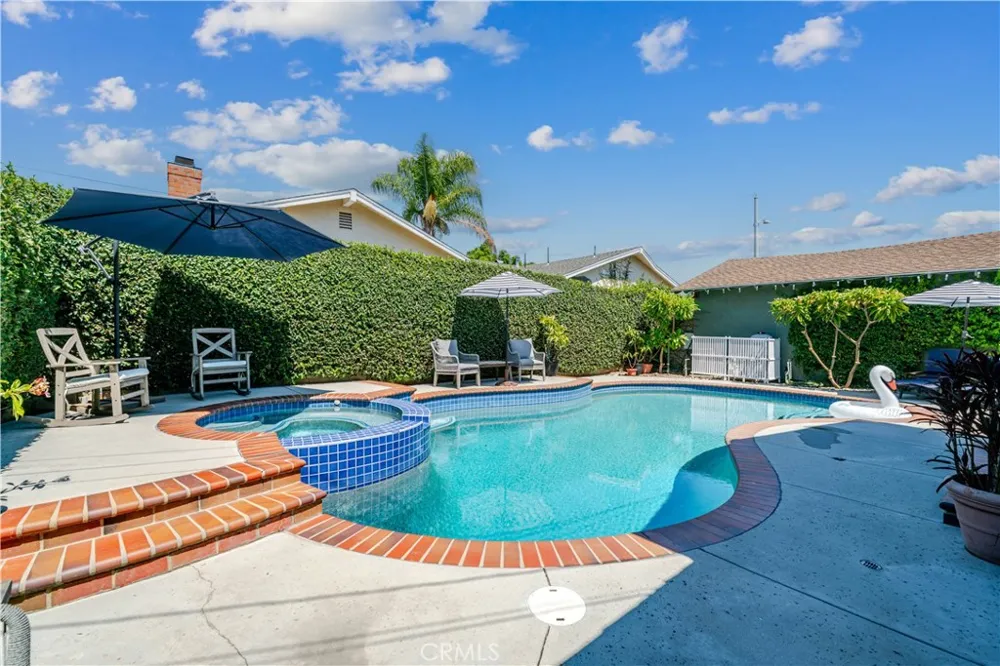 971 E Wanamaker Drive Covina, CA 91724