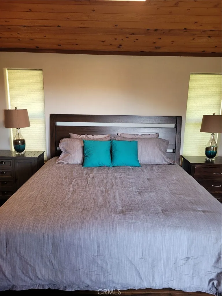 7999 Little Borax Lake Kelseyville, CA 95451
