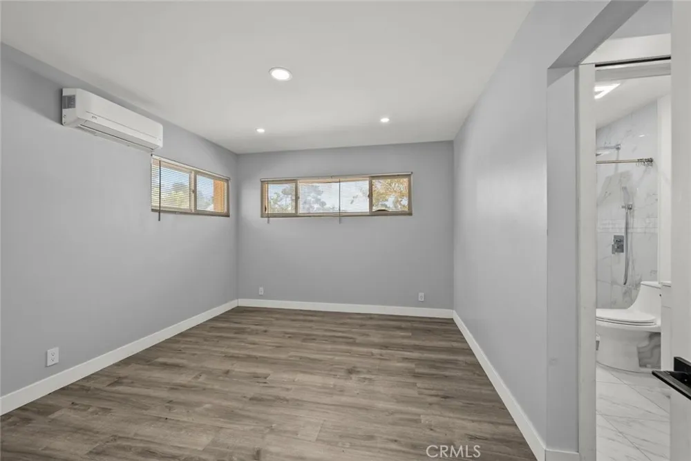 2321 W Avenue M4 Palmdale, CA 93551