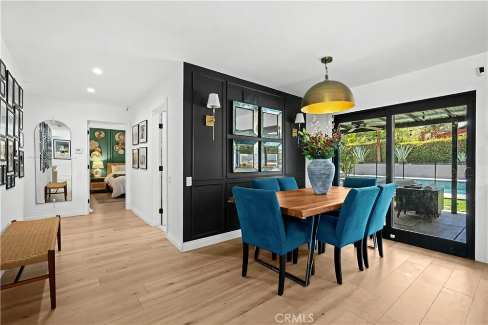 6709 Sheltondale Avenue West Hills, CA 91307