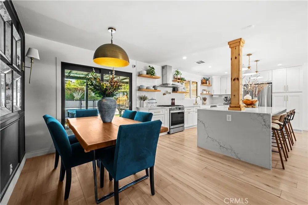 6709 Sheltondale Avenue West Hills, CA 91307