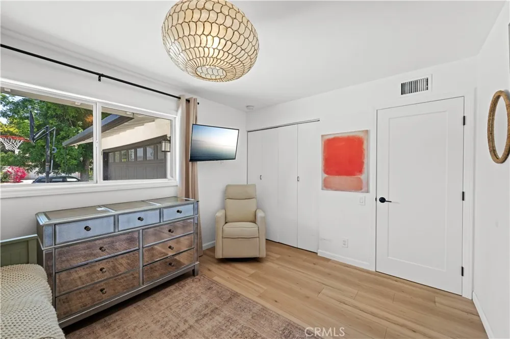 6709 Sheltondale Avenue West Hills, CA 91307
