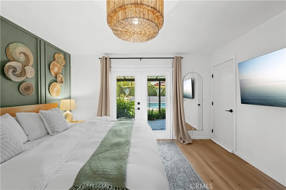 6709 Sheltondale Avenue West Hills, CA 91307