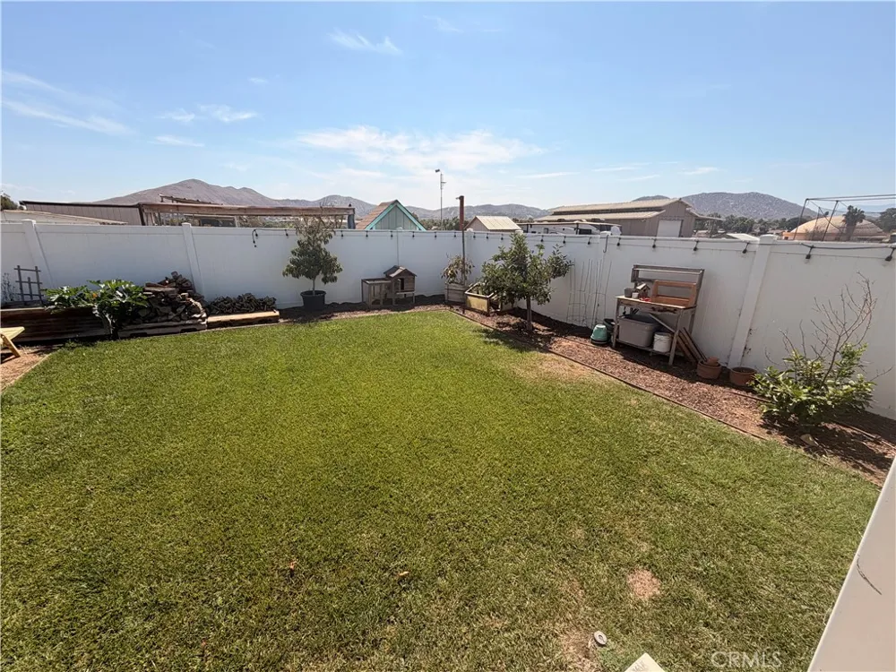 4287 Corona #A Norco, CA 92860