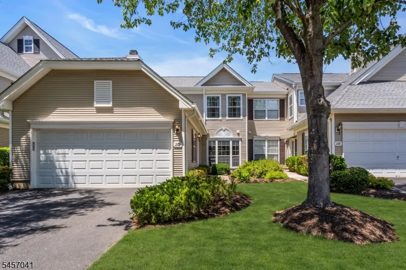 272 Colt St #272 Unit 272 Hopewell, NJ 08534