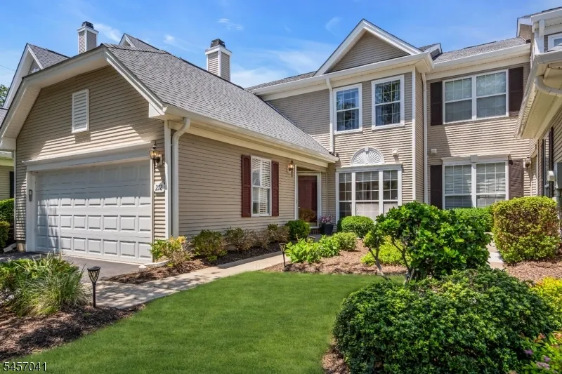 272 Colt St #272 Unit 272 Hopewell, NJ 08534