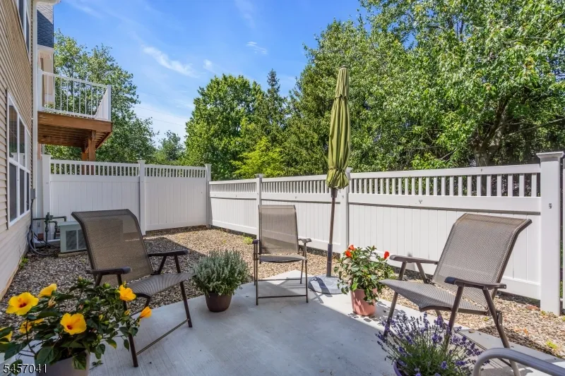 272 Colt St #272 Unit 272 Hopewell, NJ 08534