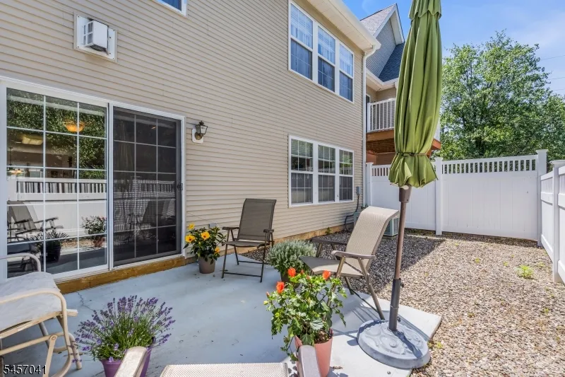 272 Colt St #272 Unit 272 Hopewell, NJ 08534