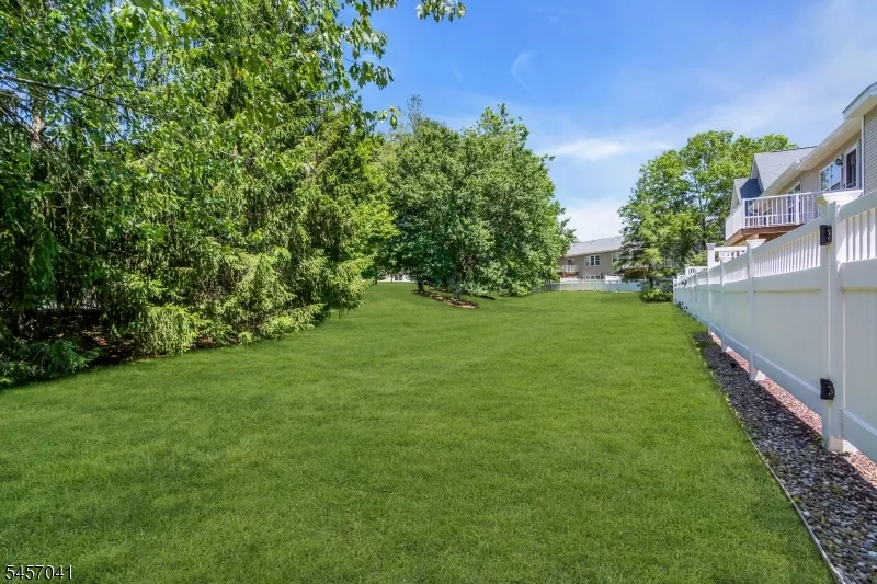 272 Colt St #272 Unit 272 Hopewell, NJ 08534