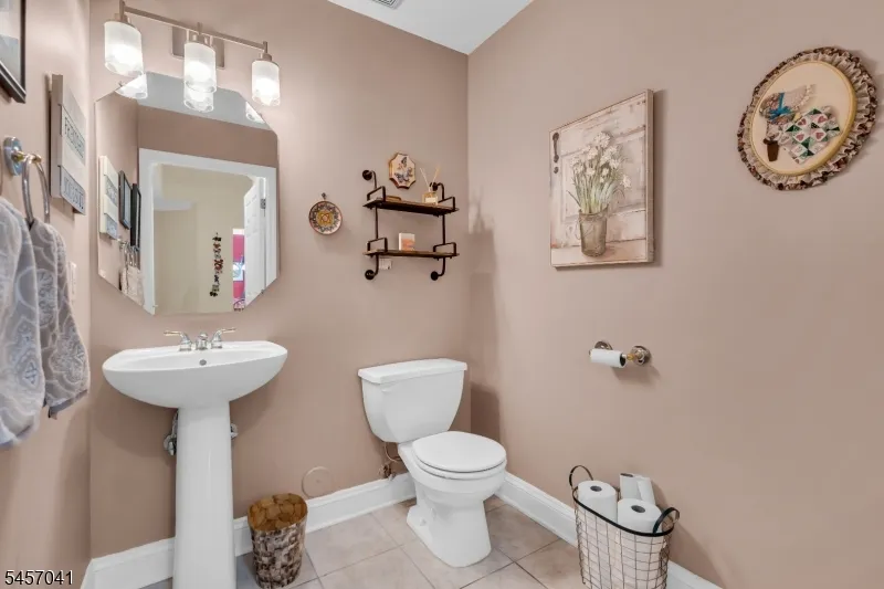 272 Colt St #272 Unit 272 Hopewell, NJ 08534