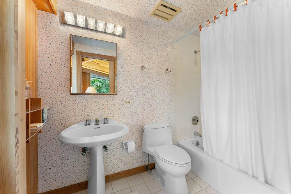 11958 Turtle Beach Road North Palm Beach, FL 33408