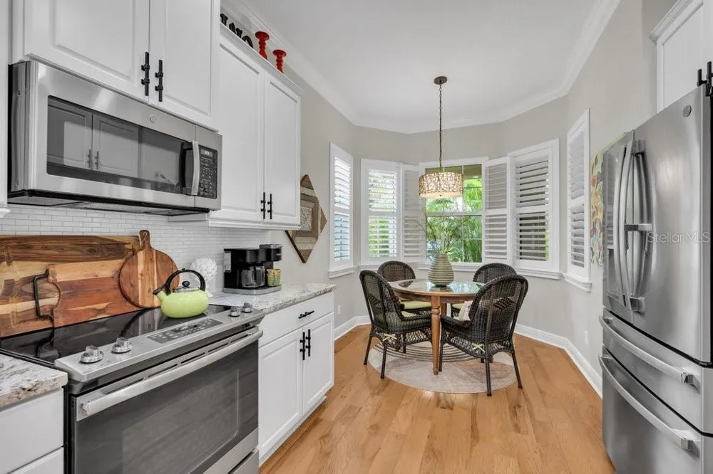 4952 SANDY GLEN WAY Wimauma, FL 33598