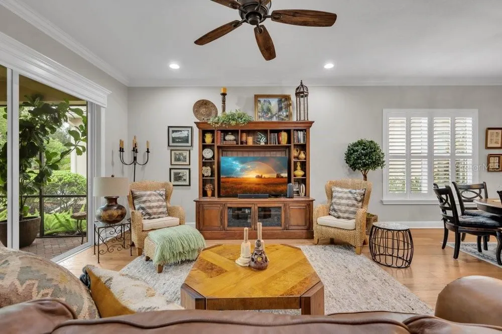 4952 SANDY GLEN WAY Wimauma, FL 33598