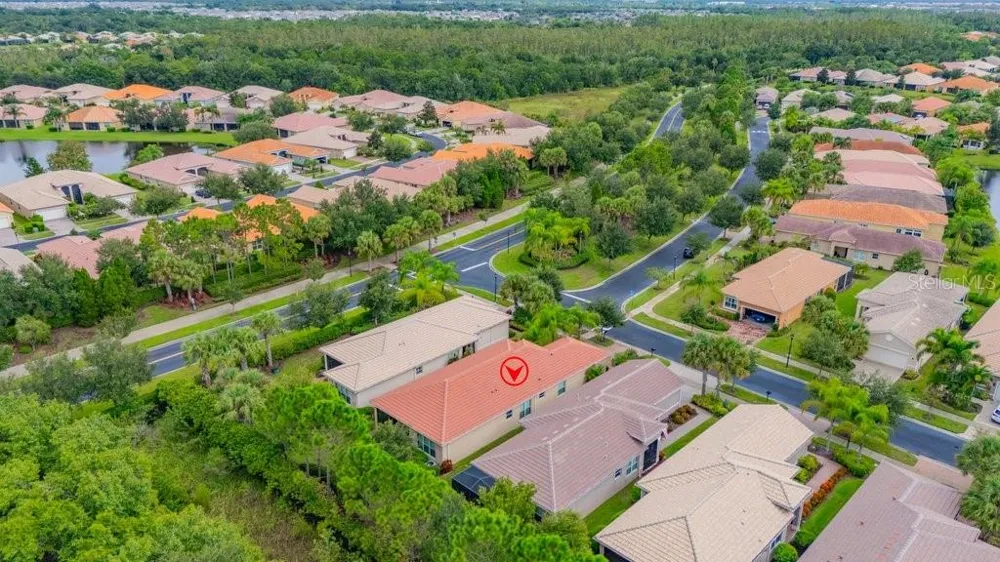 4952 SANDY GLEN WAY Wimauma, FL 33598