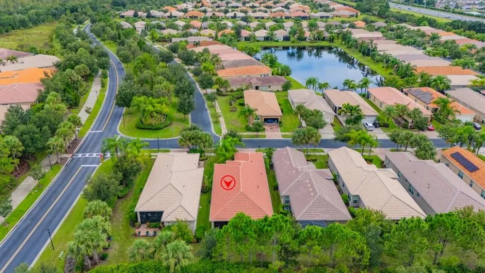 4952 SANDY GLEN WAY Wimauma, FL 33598