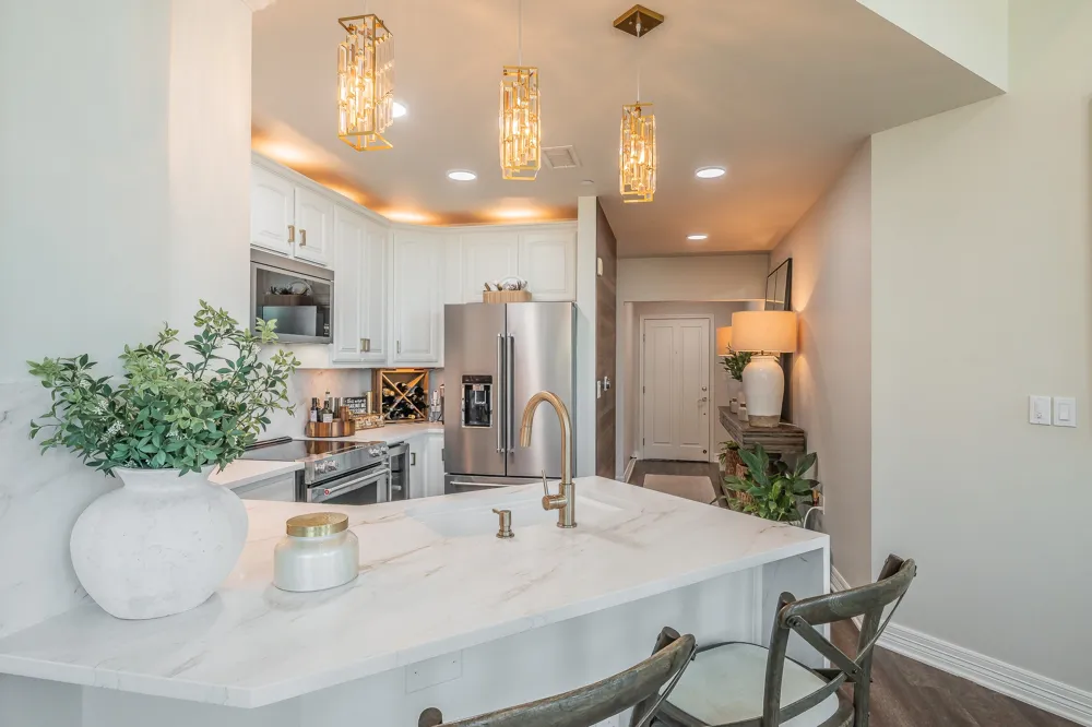 500 Throckmorton Street #1406 Fort Worth, TX 76102