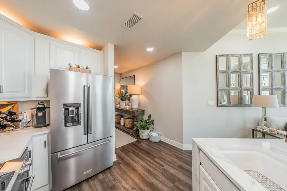 500 Throckmorton Street #1406 Fort Worth, TX 76102