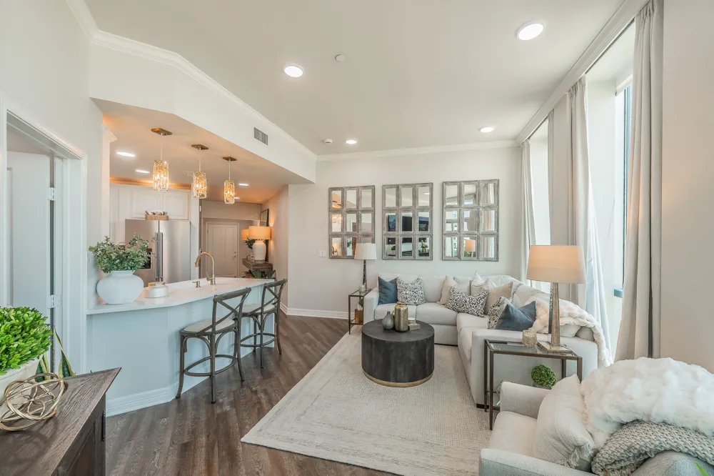 500 Throckmorton Street #1406 Fort Worth, TX 76102