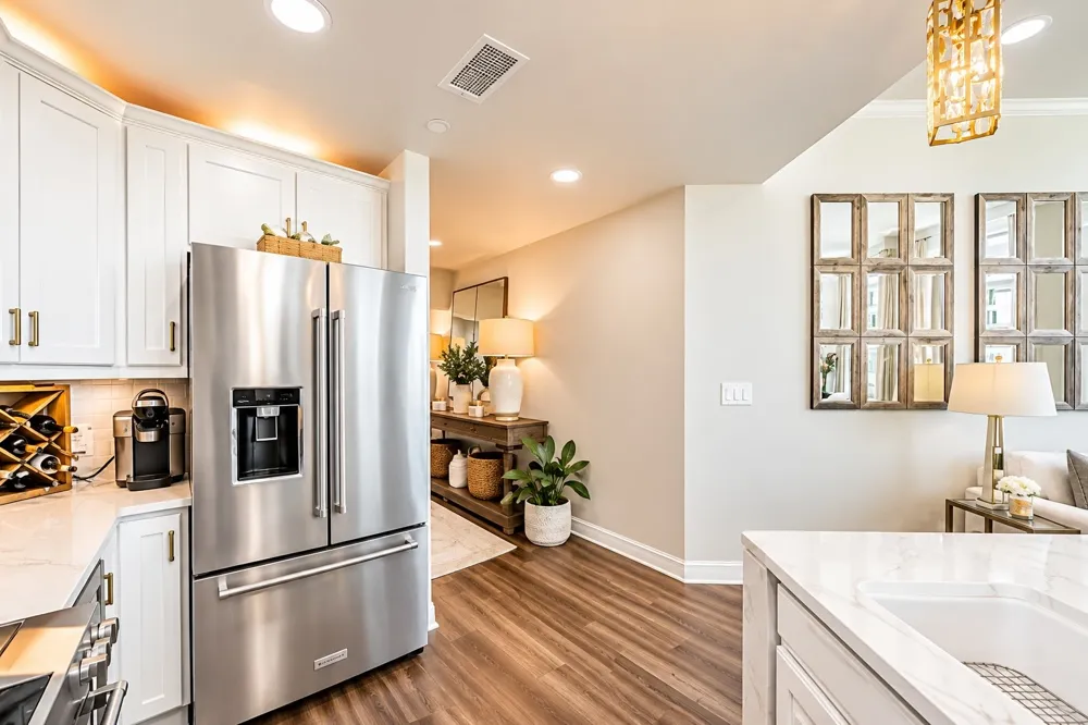 500 Throckmorton Street #1406 Fort Worth, TX 76102