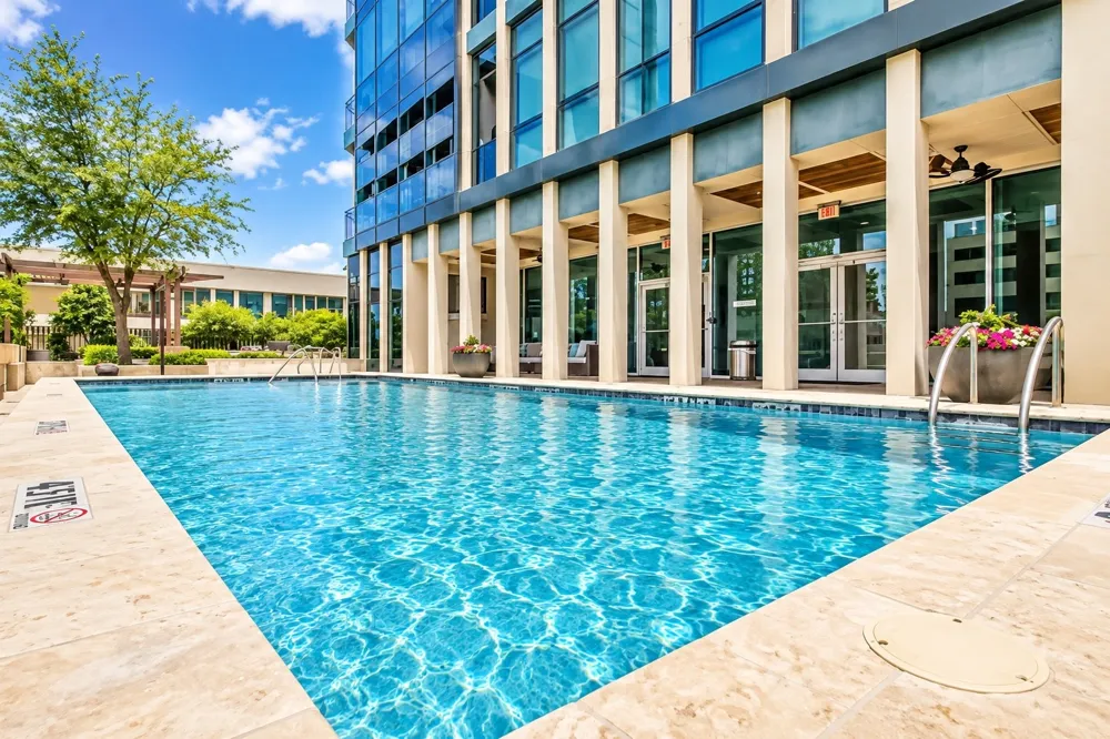 500 Throckmorton Street #1406 Fort Worth, TX 76102
