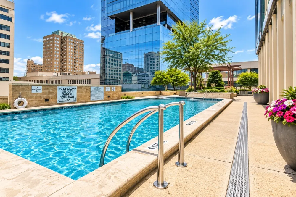 500 Throckmorton Street #1406 Fort Worth, TX 76102
