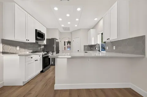 2114 Highland Stone Court