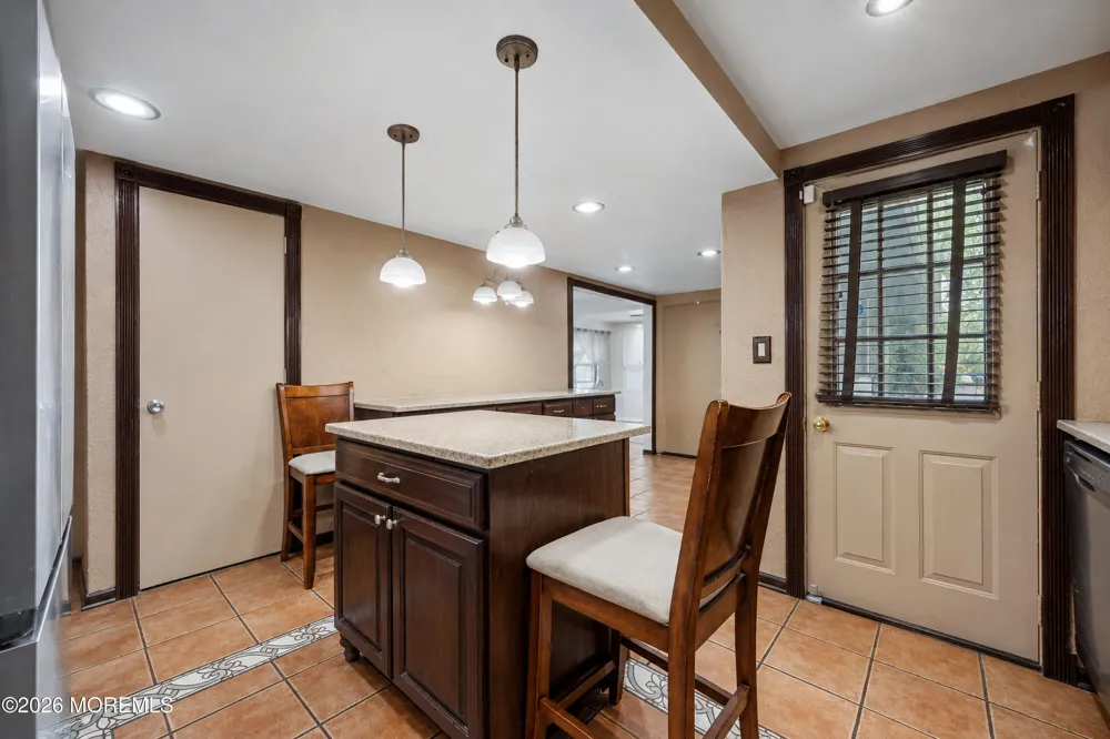 524 Lloyd Road Matawan, NJ 07747