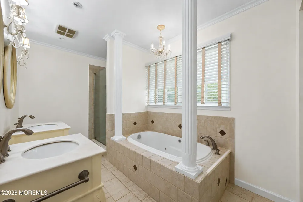 524 Lloyd Road Matawan, NJ 07747