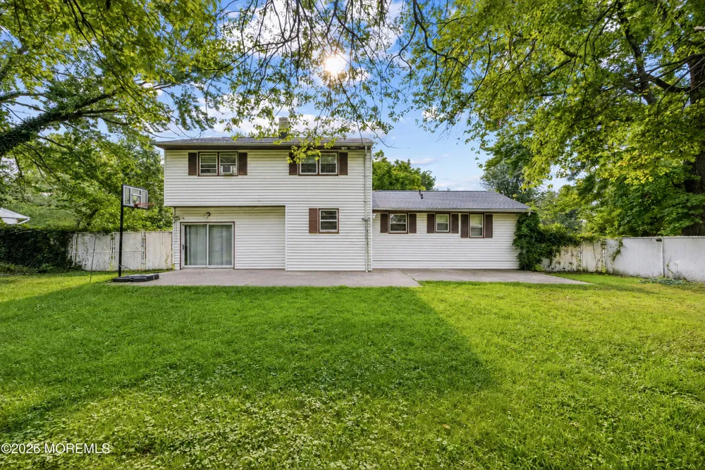 524 Lloyd Road Matawan, NJ 07747