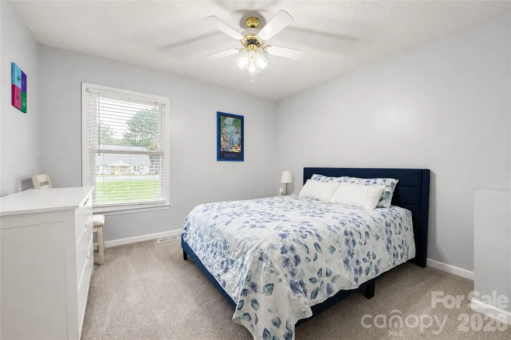 5725 Gunpowder Road Granite Falls, NC 28630