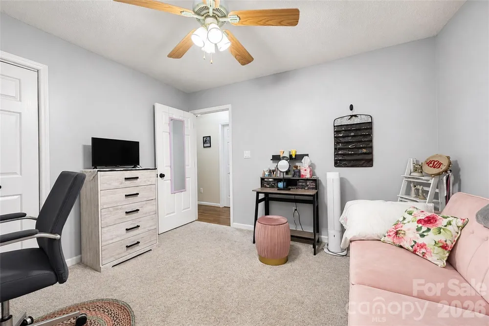 5725 Gunpowder Road Granite Falls, NC 28630