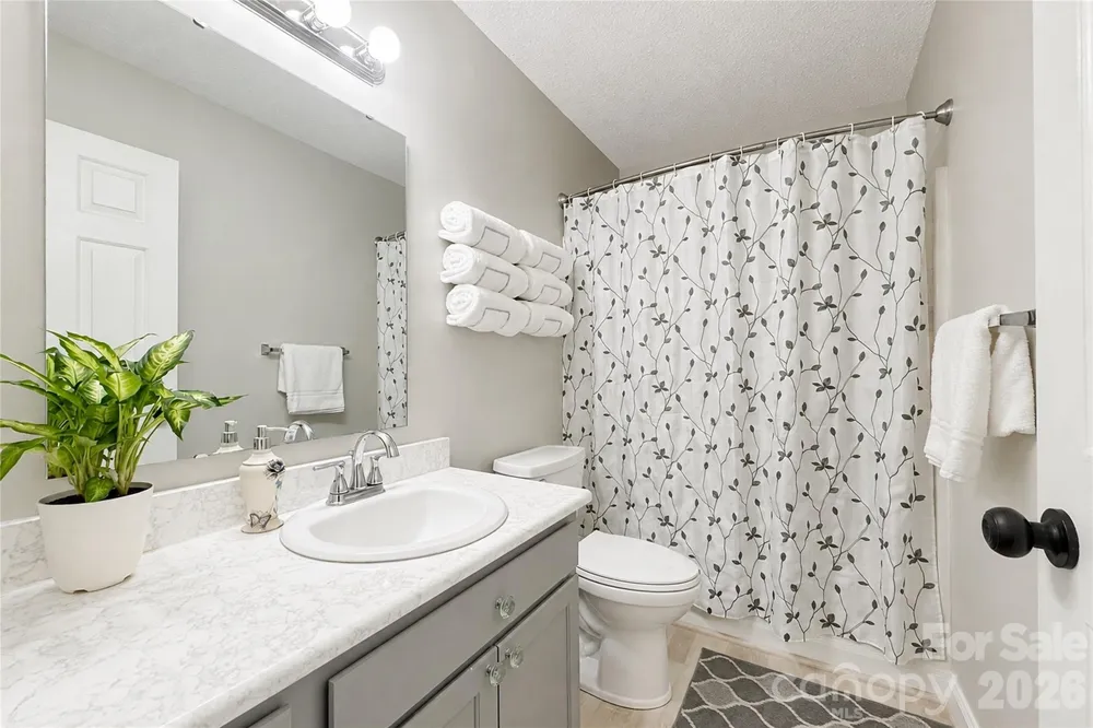 5725 Gunpowder Road Granite Falls, NC 28630
