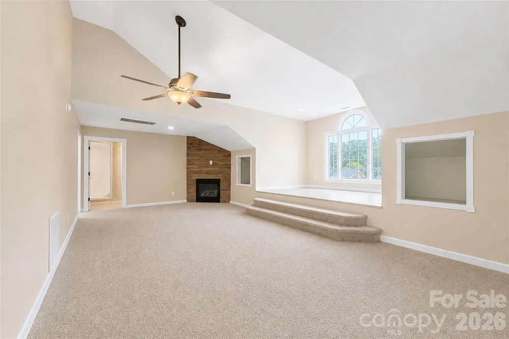 5725 Gunpowder Road Granite Falls, NC 28630