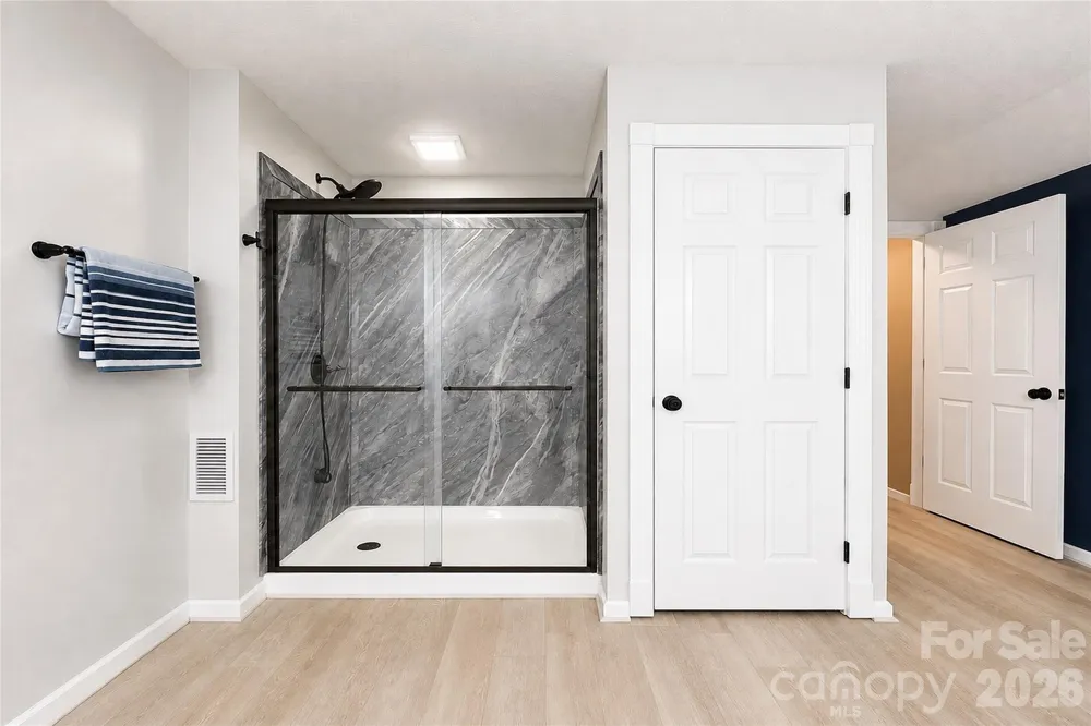 5725 Gunpowder Road Granite Falls, NC 28630