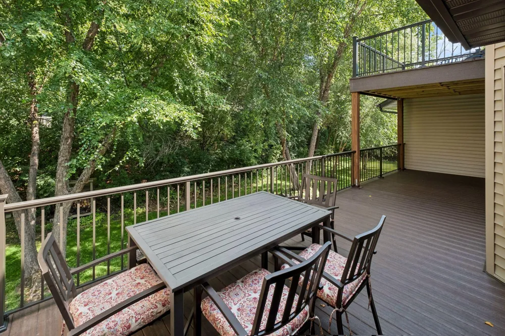 3696 Widgeon Way Eagan, MN 55123
