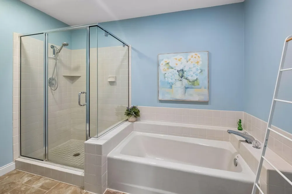 3696 Widgeon Way Eagan, MN 55123