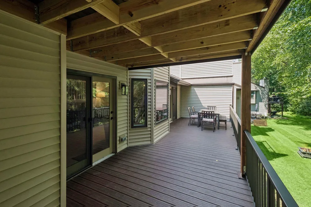 3696 Widgeon Way Eagan, MN 55123