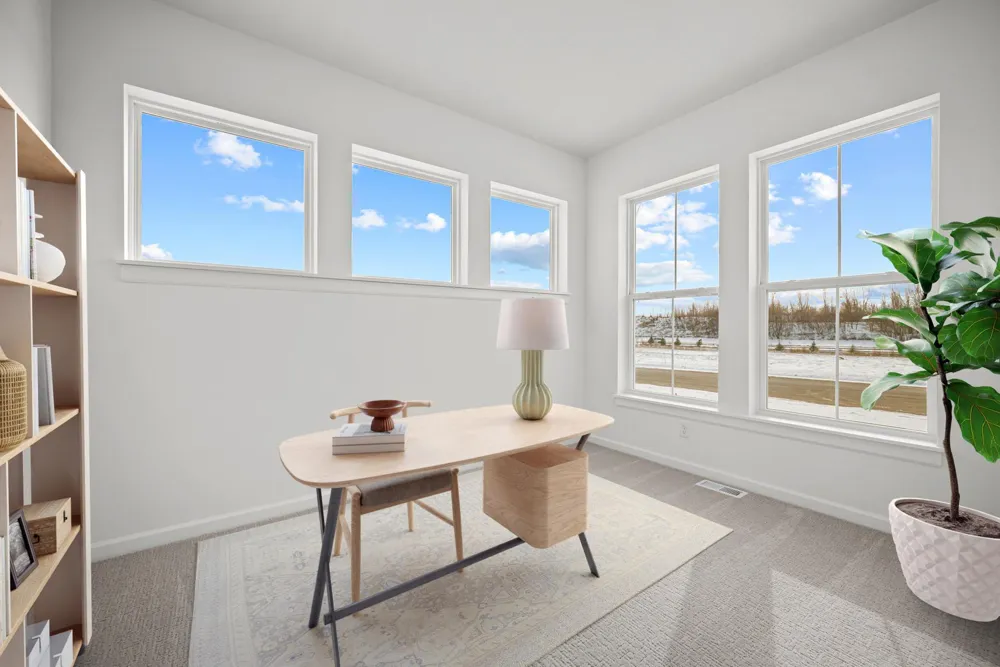 1646 Tyrone Drive Shakopee, MN 55379