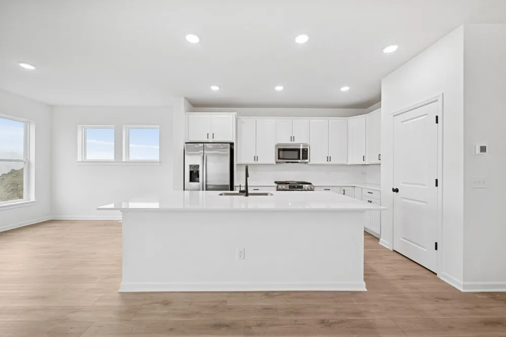 1646 Tyrone Drive Shakopee, MN 55379