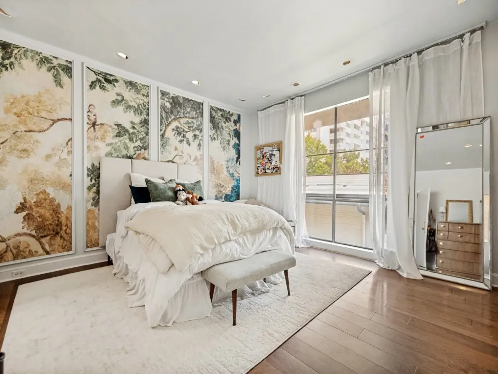 3727 Gilbert Avenue #D Dallas, TX 75219